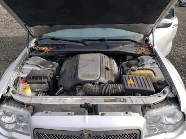 2C3AA63H05H540185 - 2005 CHRYSLER 300C SILVER photo 11