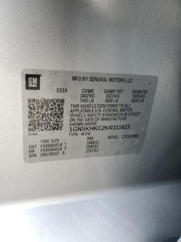 1GNSKHKC2KR311623 - 2019 CHEVROLET SUBURBAN K1500 LT SILVER photo 13