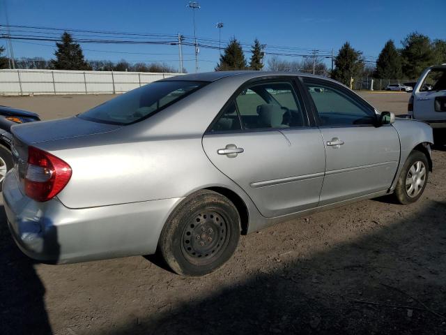 4T1BE32K84U911195 - 2004 TOYOTA CAMRY LE SILVER photo 3