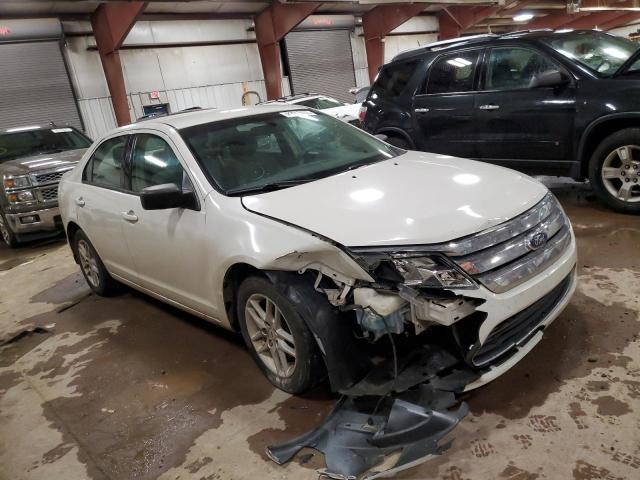 3FAHP0GA6CR118075 - 2012 FORD FUSION S WHITE photo 4