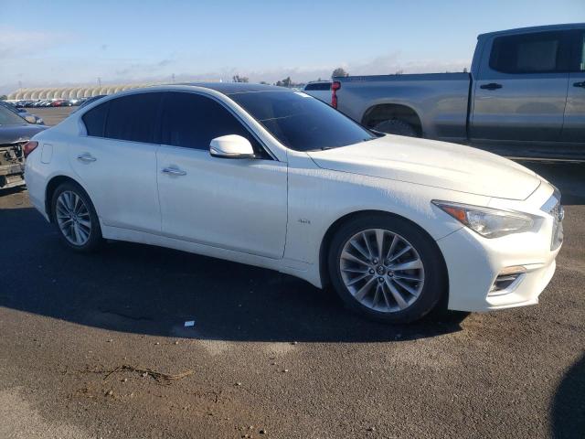 JN1EV7APXKM513959 - 2019 INFINITI Q50 LUXE WHITE photo 4