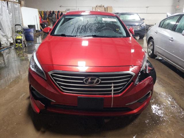 5NPE24AFXHH586523 - 2017 HYUNDAI SONATA SE RED photo 5