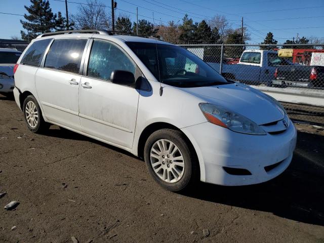 5TDKK4CC5AS316055 - 2010 TOYOTA SIENNA CE WHITE photo 4