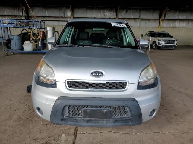 KNDJT2A2XB7308357 - 2011 KIA SOUL + GRAY photo 5