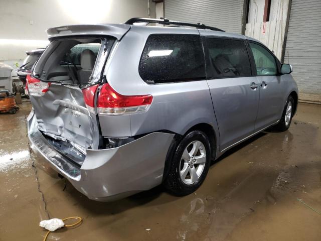 5TDKK3DC8BS064537 - 2011 TOYOTA SIENNA LE SILVER photo 3