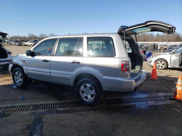 2HKYF18166H542770 - 2006 HONDA PILOT LX SILVER photo 2