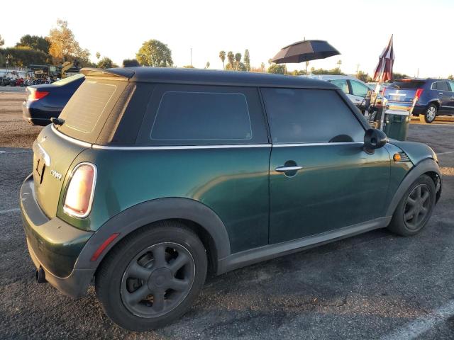 WMWMF33569TW71643 - 2009 MINI COOPER GREEN photo 3