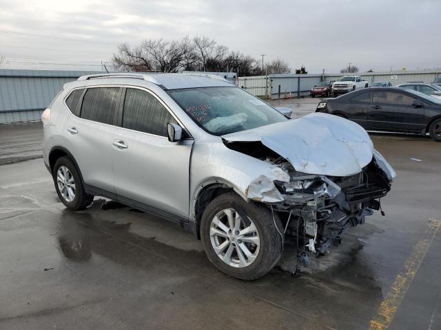 KNMAT2MTXFP559504 - 2015 NISSAN ROGUE S SILVER photo 4