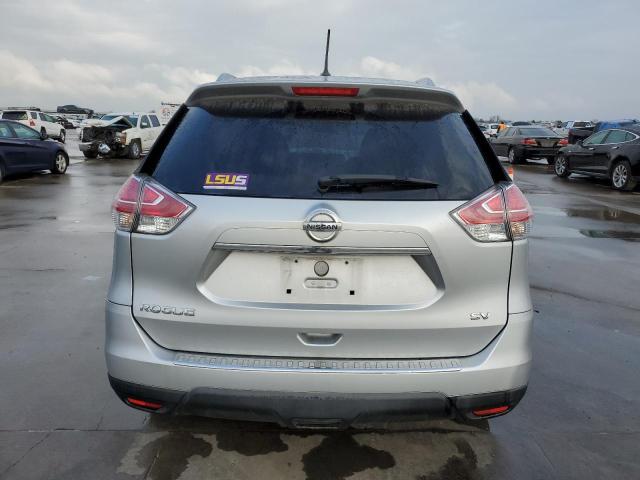 KNMAT2MTXFP559504 - 2015 NISSAN ROGUE S SILVER photo 6