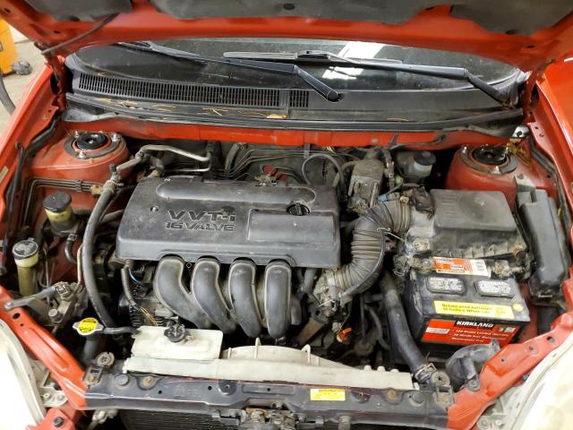 2T1KR32E93C096813 - 2003 TOYOTA MATRIX XR RED photo 11