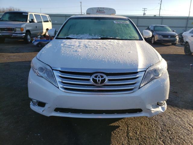 4T1BK3DB3BU394701 - 2011 TOYOTA AVALON BASE WHITE photo 5
