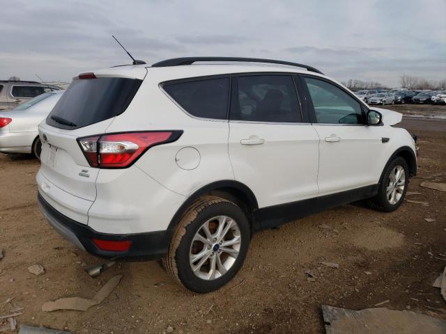 1FMCU0GD4JUD03525 - 2018 FORD ESCAPE SE WHITE photo 3