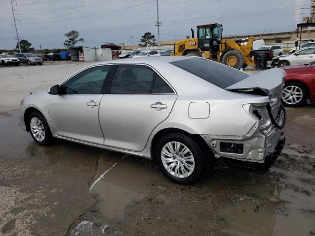 4T4BF1FK1ER400995 - 2014 TOYOTA CAMRY L SILVER photo 2