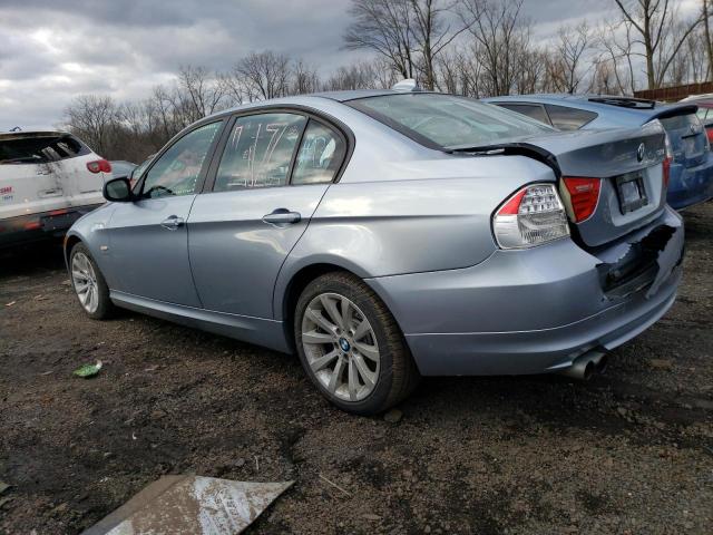 WBAPK5C58BA661119 - 2011 BMW 328 XI SULEV SILVER photo 2