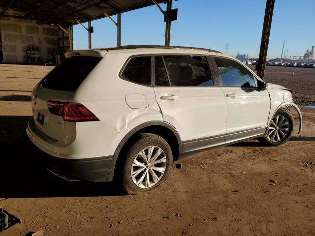 3VV1B7AXXJM126210 - 2018 VOLKSWAGEN TIGUAN S WHITE photo 3