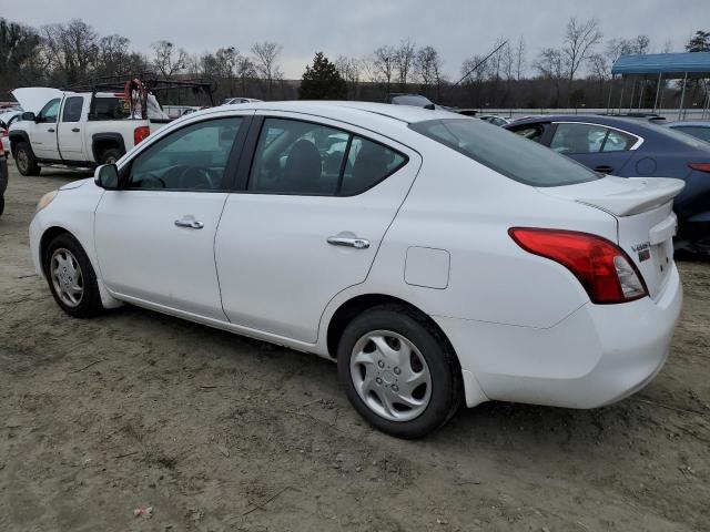 3N1CN7APXDL860583 - 2013 NISSAN VERSA S WHITE photo 2