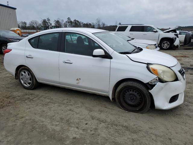 3N1CN7APXDL860583 - 2013 NISSAN VERSA S WHITE photo 4