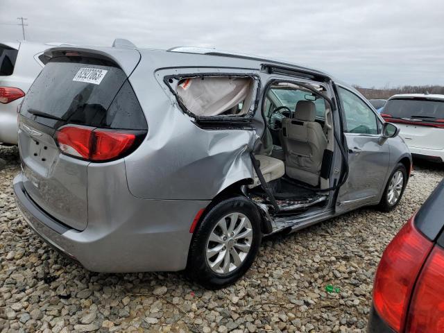 2C4RC1EG4JR139632 - 2018 CHRYSLER PACIFICA TOURING L PLUS SILVER photo 3