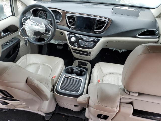 2C4RC1EG4JR139632 - 2018 CHRYSLER PACIFICA TOURING L PLUS SILVER photo 8