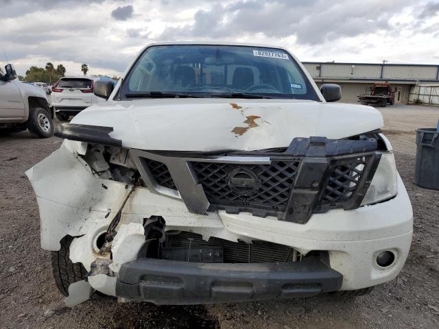 1N6AD0ER8KN712534 - 2019 NISSAN FRONTIER S WHITE photo 5