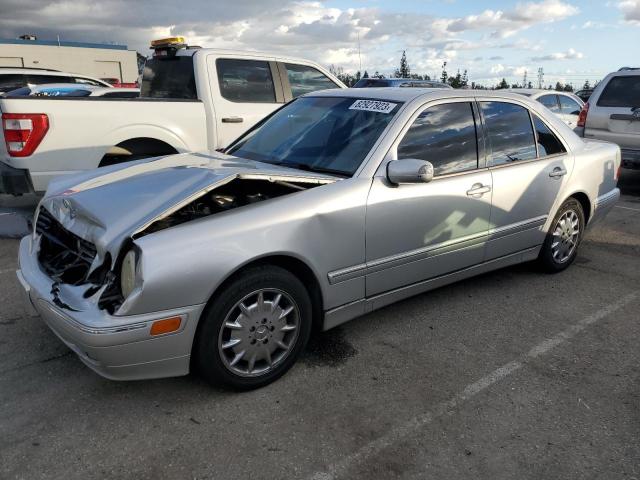 2000 MERCEDES-BENZ E 320, 