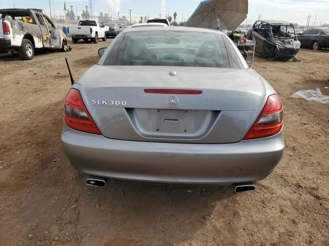 WDBWK54F19F203150 - 2009 MERCEDES-BENZ SLK 300 GRAY photo 6