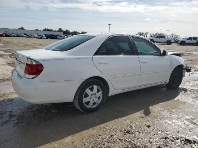 4T1BE32K56U664110 - 2006 TOYOTA CAMRY LE WHITE photo 3