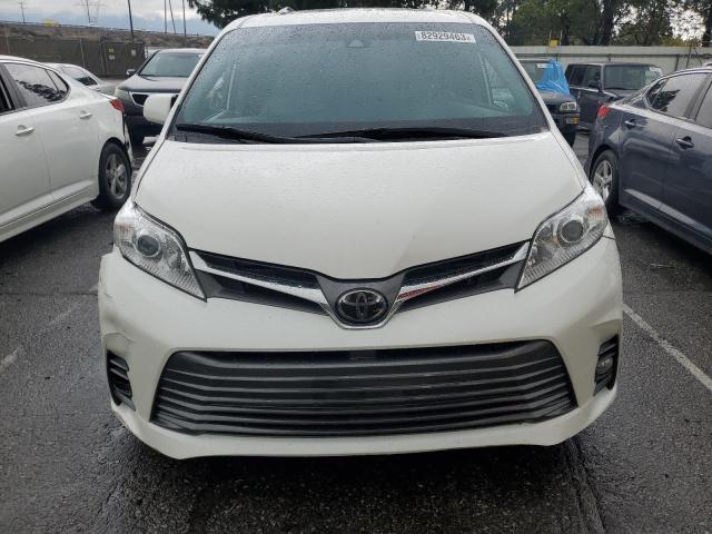 5TDYZ3DC6KS008196 - 2019 TOYOTA SIENNA XLE WHITE photo 5