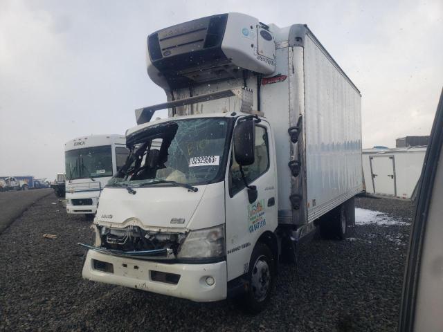 JHHSPM2H7EK001315 - 2014 HINO 195 WHITE photo 1