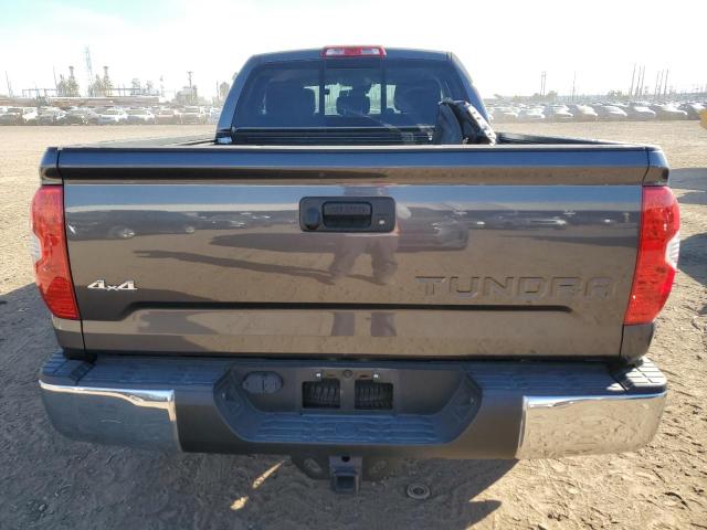 5TFUY5F15KX809852 - 2019 TOYOTA TUNDRA DOUBLE CAB SR/SR5 CHARCOAL photo 6