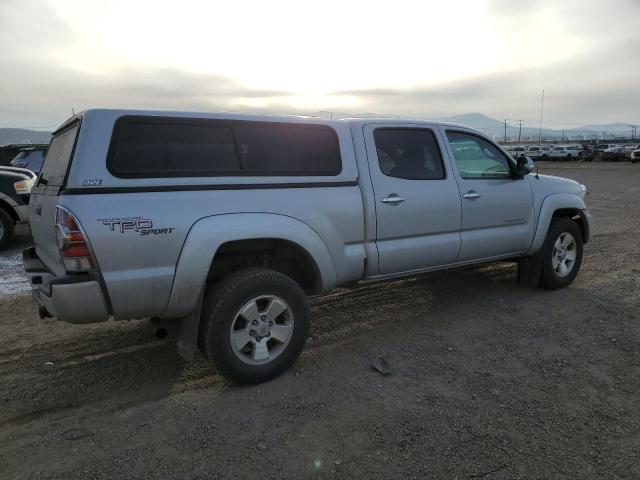 3TMMU4FN5CM049518 - 2012 TOYOTA TACOMA DOUBLE CAB LONG BED GRAY photo 3