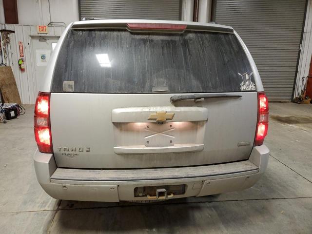 1GNSKCE07CR275353 - 2012 CHEVROLET TAHOE K1500 LTZ SILVER photo 6