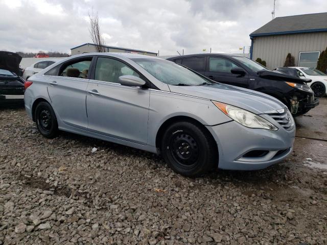 5NPEB4AC0BH163611 - 2011 HYUNDAI SONATA GLS SILVER photo 4