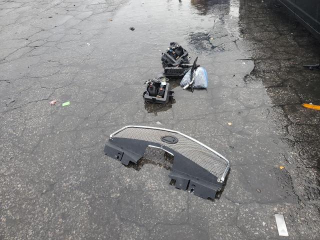 1G6DM57N030107657 - 2003 CADILLAC CTS BLACK photo 12