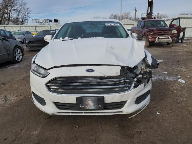 3FA6P0H75ER307832 - 2014 FORD FUSION SE WHITE photo 5