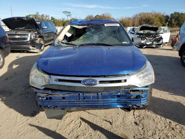 1FAHP3HN8AW195687 - 2010 FORD FOCUS SEL BLUE photo 5