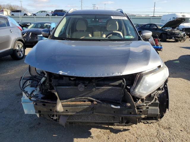 KNMAT2MV3GP638256 - 2016 NISSAN ROGUE S GRAY photo 5