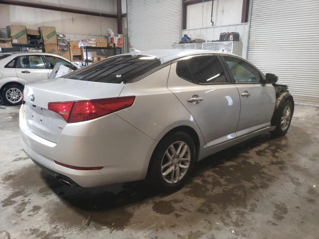 KNAGM4A70D5440652 - 2013 KIA OPTIMA LX SILVER photo 3