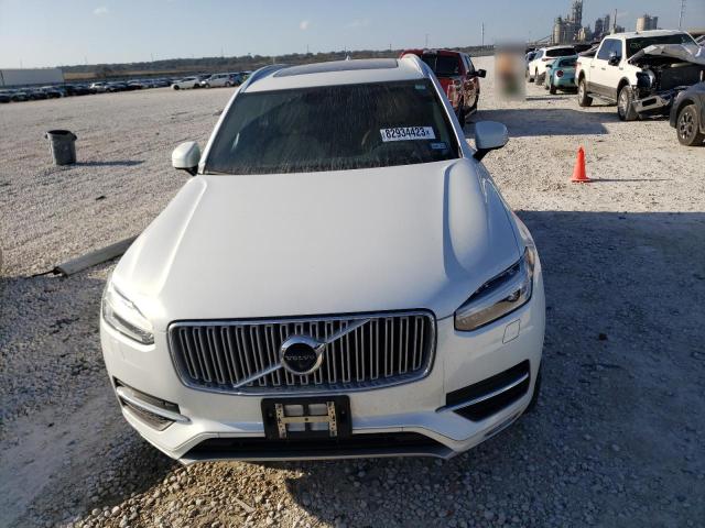 YV4A22PL6H1149770 - 2017 VOLVO XC90 T6 WHITE photo 5