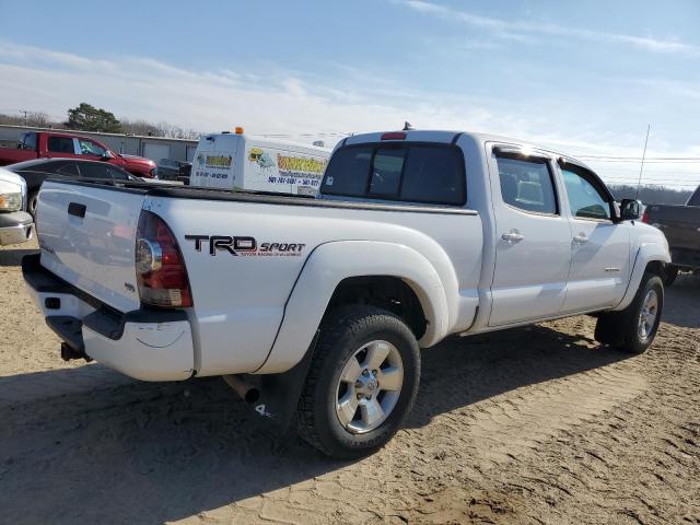 3TMMU4FN9FM086883 - 2015 TOYOTA TACOMA DOUBLE CAB LONG BED WHITE photo 3