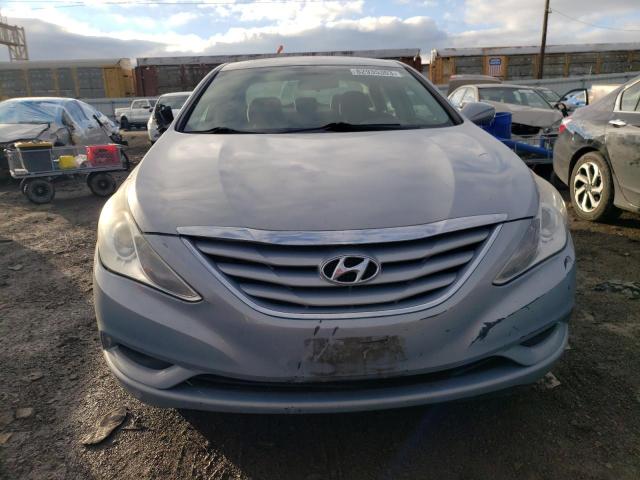 5NPEB4AC3BH218195 - 2011 HYUNDAI SONATA GLS SILVER photo 5