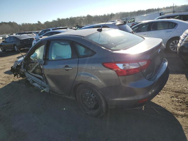 1FAHP3F2XCL443404 - 2012 FORD FOCUS SE GRAY photo 2