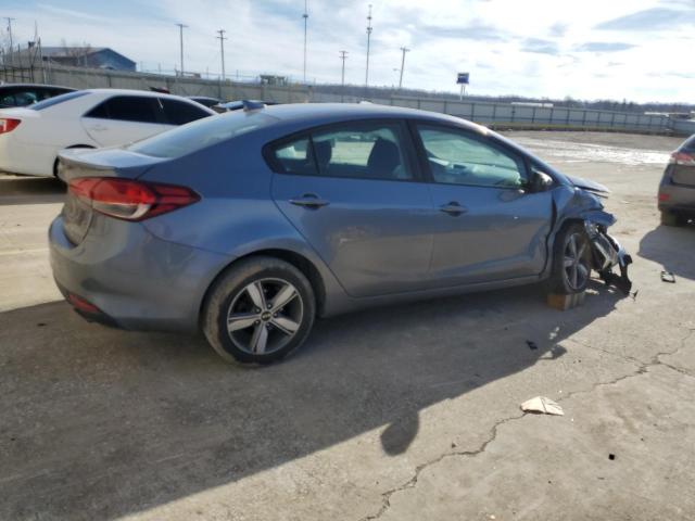 3KPFL4A75JE242604 - 2018 KIA FORTE LX GRAY photo 3