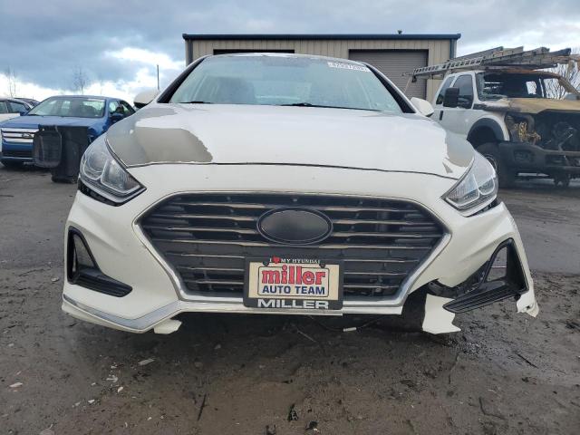 5NPE24AF4JH664428 - 2018 HYUNDAI SONATA SE WHITE photo 5