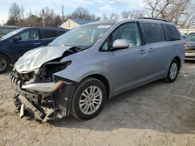 2012 TOYOTA SIENNA XLE, 