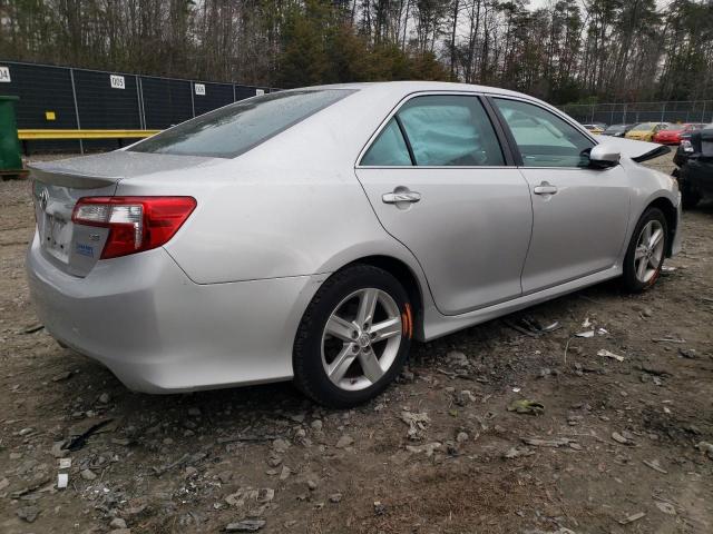 4T1BF1FK4EU406364 - 2014 TOYOTA CAMRY L SILVER photo 3