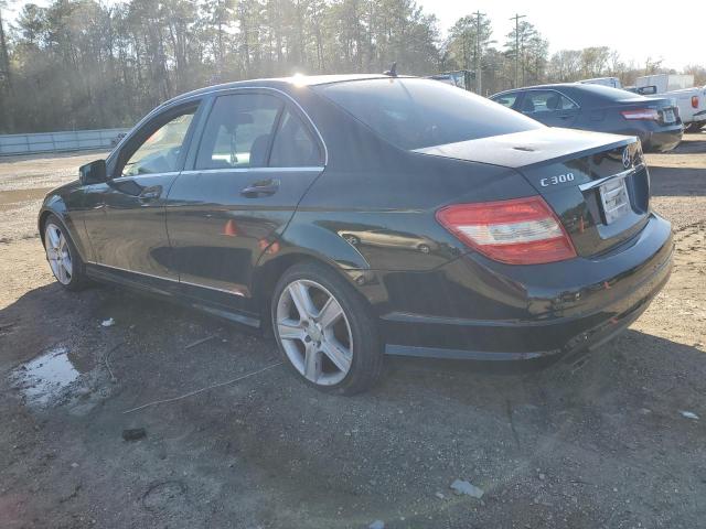 WDDGF5EB1BA458685 - 2011 MERCEDES-BENZ C 300 BLACK photo 2