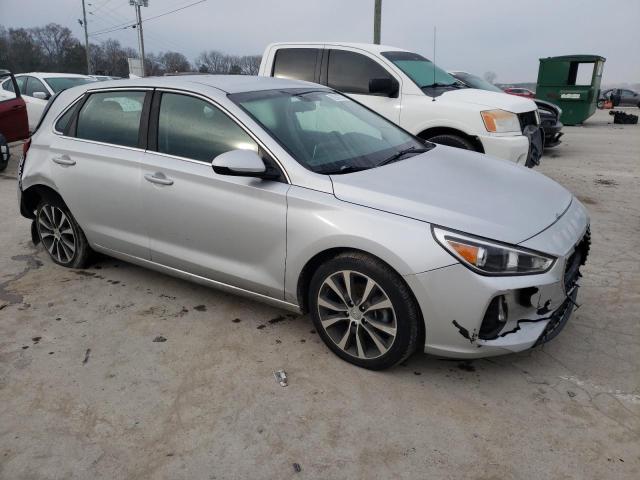 KMHH35LE7JU032917 - 2018 HYUNDAI ELANTRA GT WHITE photo 4