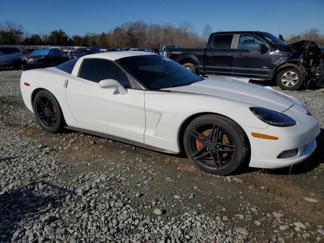 1G1YY26UX65109474 - 2006 CHEVROLET CORVETTE WHITE photo 4