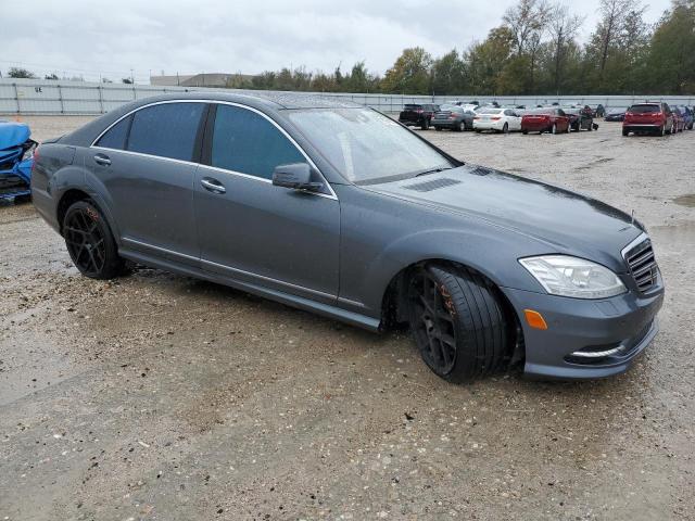 WDDNG7BB9AA343190 - 2010 MERCEDES-BENZ S 550 GRAY photo 4